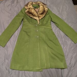 Rampage Faux Fur Collar Green Winter Coat – Size M (Fits S Too)